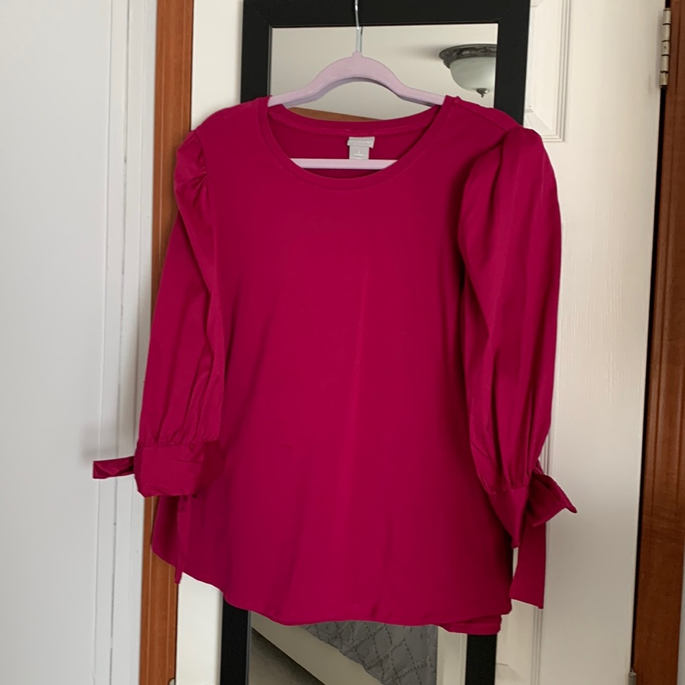New Chinos blouse. Beautiful color with bows ending sleeves